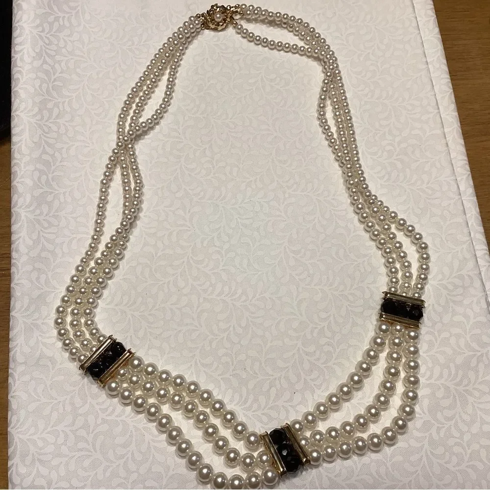 Elegant Trip Strand Faux Pearl Necklace with Black Accents